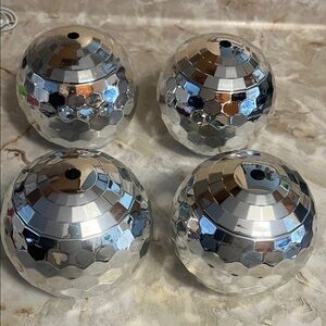 Plastic Novelty Round Disco Ball Cup With no straw And Lid Set of 4  Disco balls